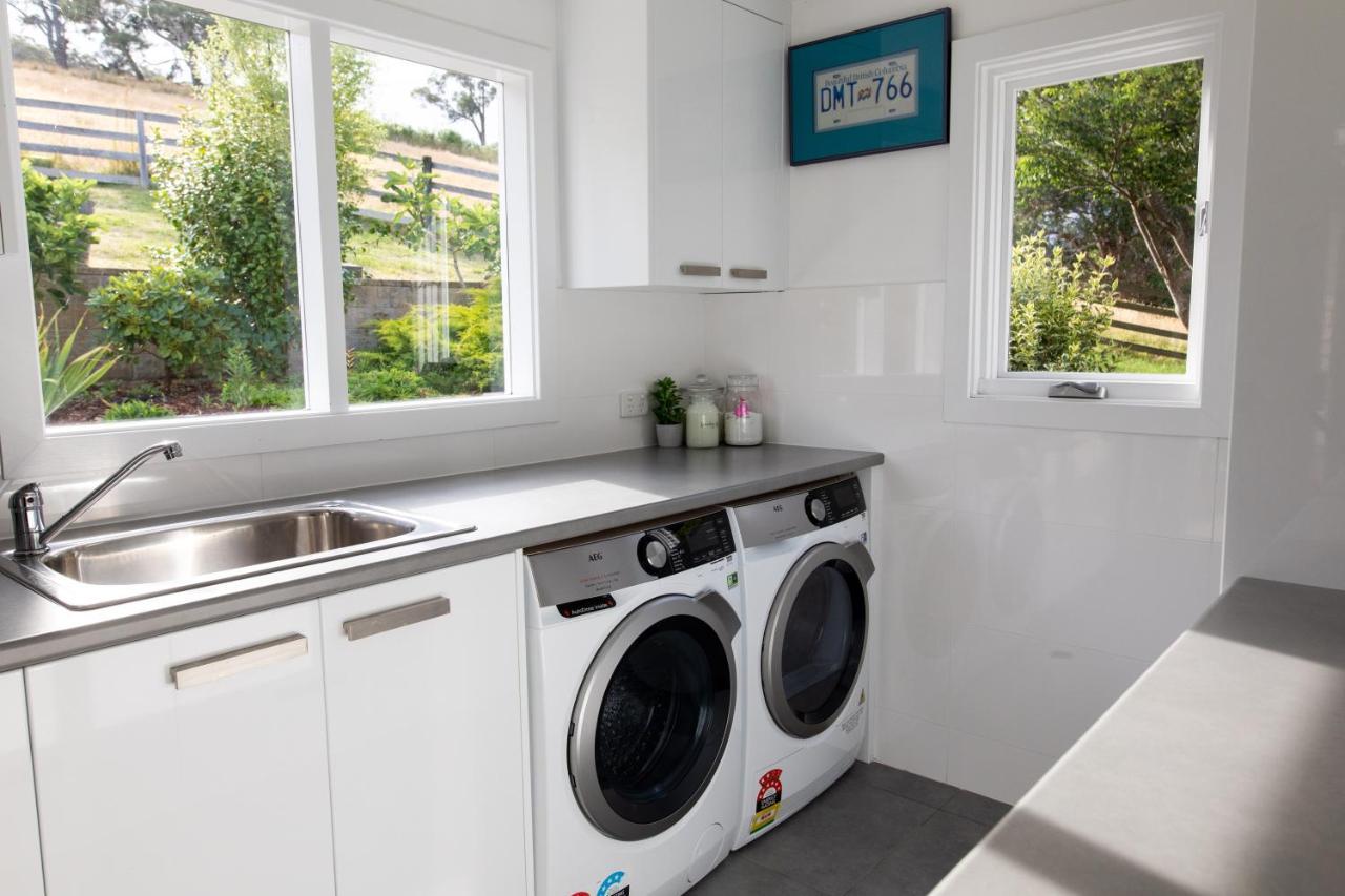 Woodland Bay Retreat-Hot Tub,Sauna And Bayview Hamptons Retreat Lymington Eksteriør billede