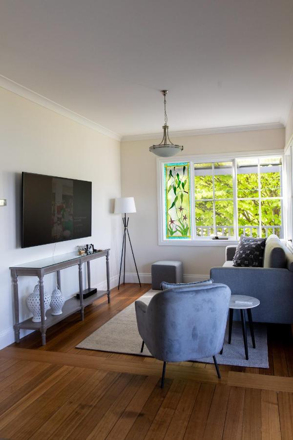 Woodland Bay Retreat-Hot Tub,Sauna And Bayview Hamptons Retreat Lymington Eksteriør billede