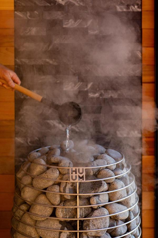 Woodland Bay Retreat-Hot Tub,Sauna And Bayview Hamptons Retreat Lymington Eksteriør billede