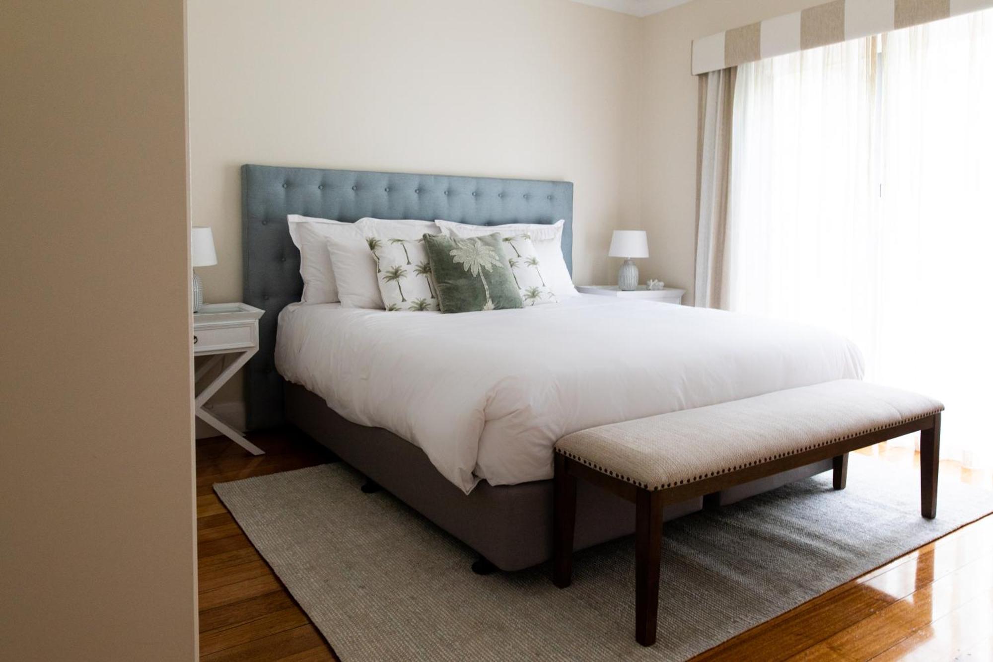 Woodland Bay Retreat-Hot Tub,Sauna And Bayview Hamptons Retreat Lymington Eksteriør billede